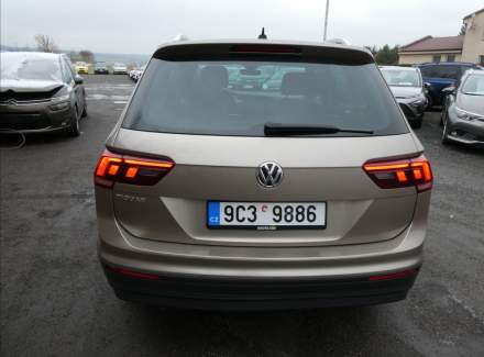 Volkswagen - Tiguan