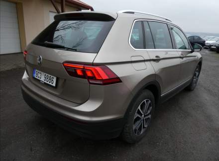Volkswagen - Tiguan