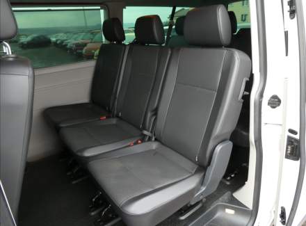 Volkswagen - Caravelle