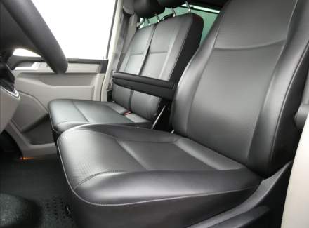 Volkswagen - Caravelle