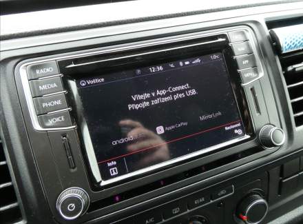 Volkswagen - Caravelle