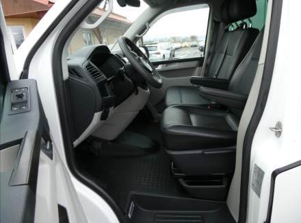 Volkswagen - Caravelle