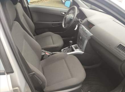 Opel - Astra