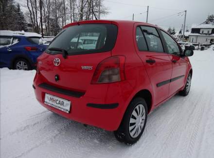 Toyota - Yaris