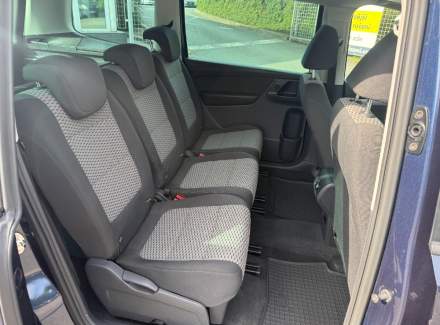 Volkswagen - Sharan 2.0 TDI (140 Hp) SCR
