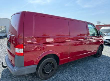 Volkswagen - Transporter 2.0 TDI (140 Hp) L2H1