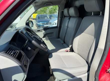 Volkswagen - Transporter 2.0 TDI (140 Hp) L2H1