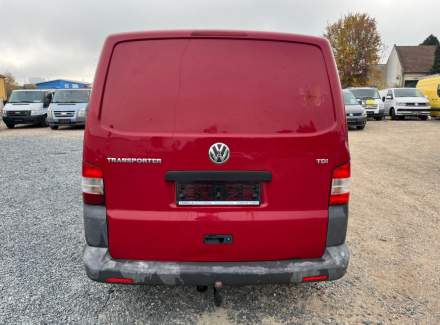 Volkswagen - Transporter 2.0 TDI (140 Hp) L2H1