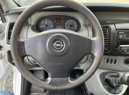 Opel - Vivaro 2.0 CDTI (90 Hp) DPF