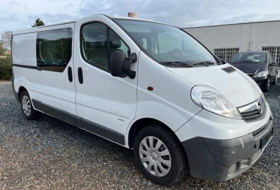 Opel - Vivaro 2.0 CDTI (90 Hp) DPF
