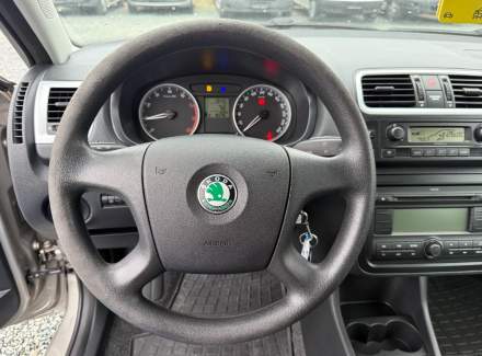 Škoda - Fabia 1.6 HTP 16V (105 Hp)