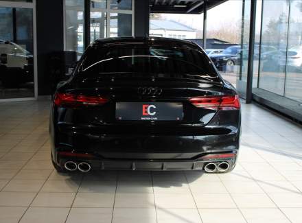 Audi - S5