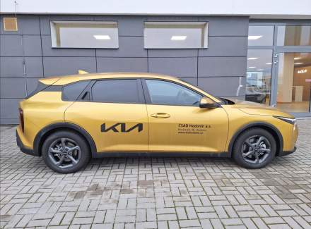 Kia - K4