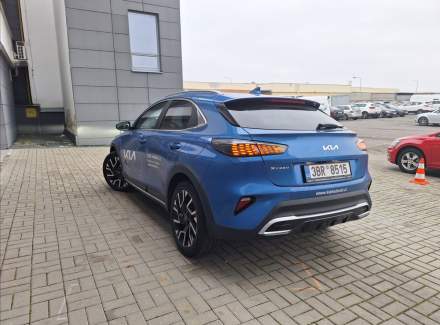 Kia - XCeed