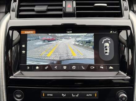 Land Rover - Discovery