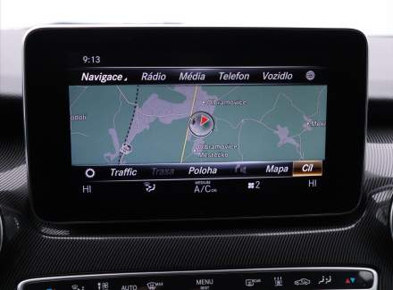 Mercedes-Benz - V-class