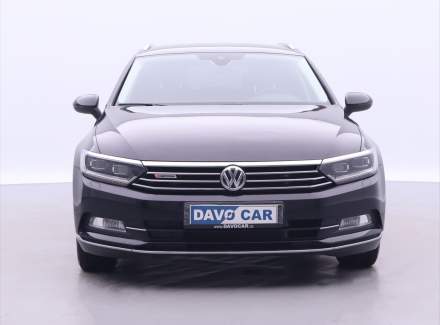 Volkswagen - Passat