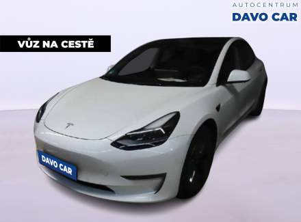Tesla - Model 3