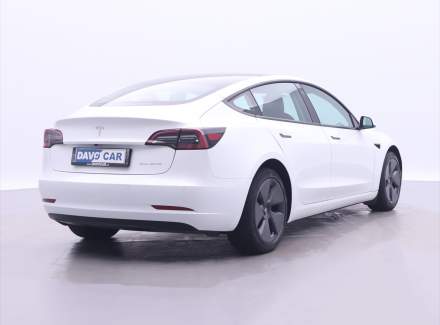 Tesla - Model 3