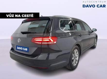 Volkswagen - Passat