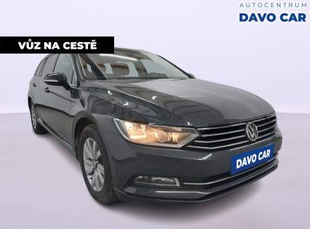 Volkswagen - Passat