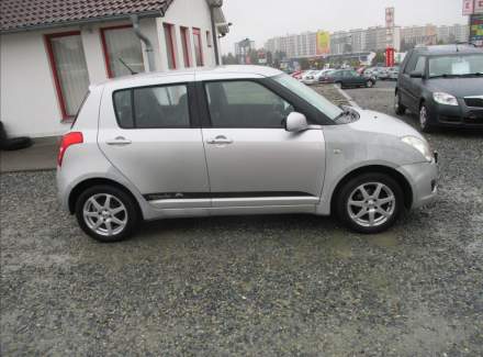 Suzuki - Swift