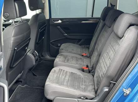 Volkswagen - Touran
