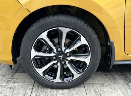 Mitsubishi - Space Star