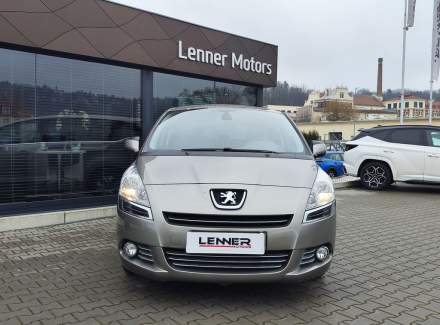 Peugeot - 5008
