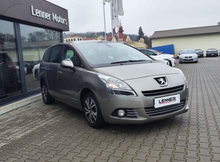 Peugeot - 5008