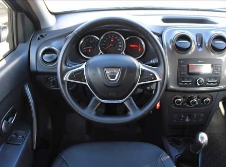 Dacia - Sandero