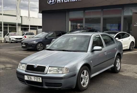 Škoda - Octavia