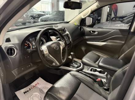 Nissan - Navara