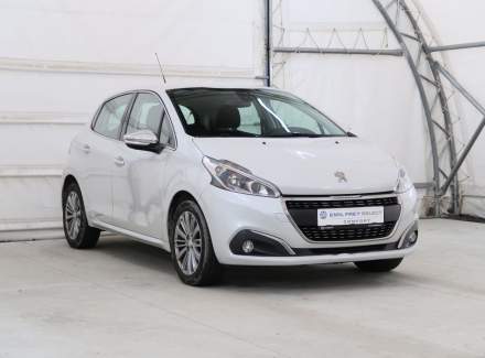 Peugeot - 208