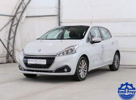 Peugeot - 208