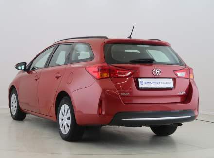 Toyota - Auris