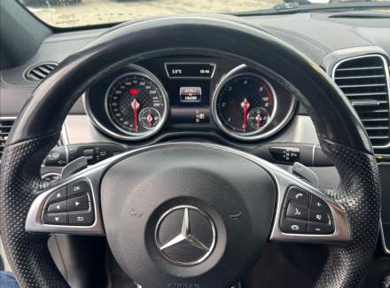 Mercedes-Benz - GLE