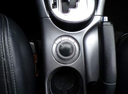 Mitsubishi - Outlander