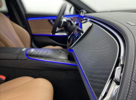 Mercedes-Benz - E-class