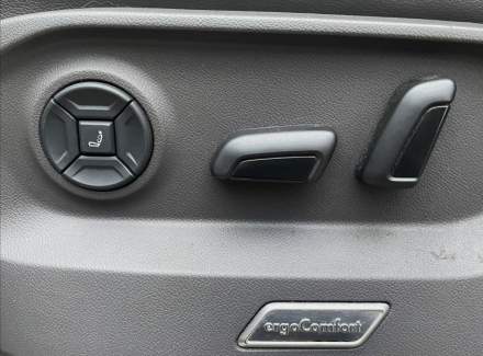 Volkswagen - Touareg