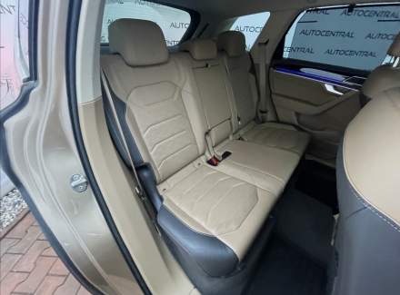 Volkswagen - Touareg