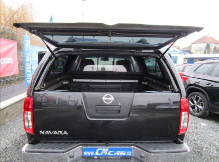 Nissan - Navara