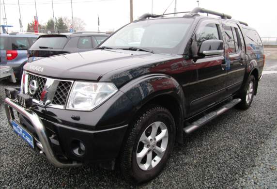 Nissan - Navara