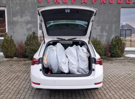 Škoda - Octavia