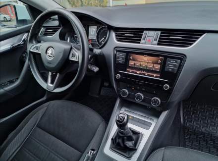Škoda - Octavia