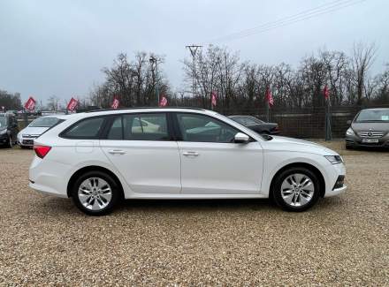 Škoda - Octavia