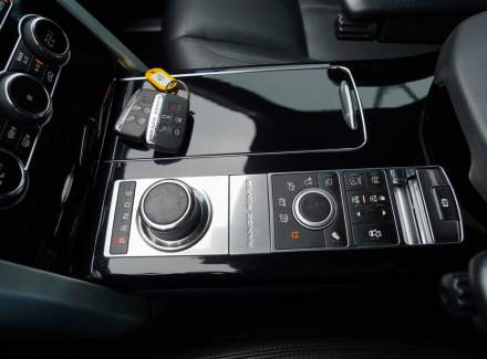 Land Rover - Range Rover