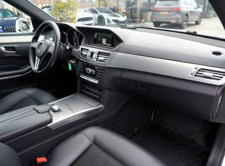 Mercedes-Benz - E-class