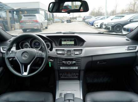 Mercedes-Benz - E-class