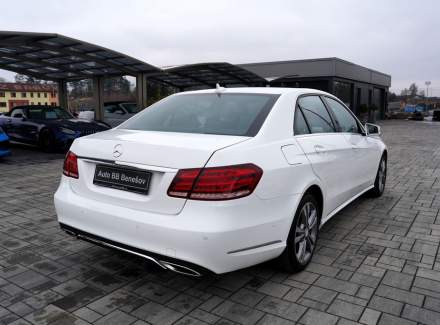 Mercedes-Benz - E-class